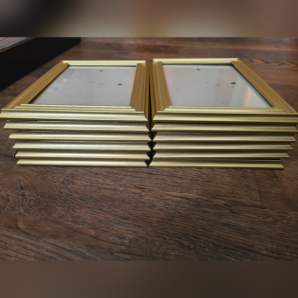 Picture frames - Picture 2 of 3